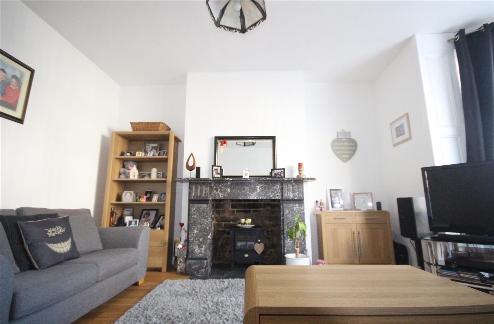 3 bedroom mid terrace house SSTC in Earby - IMG_9463.jpg